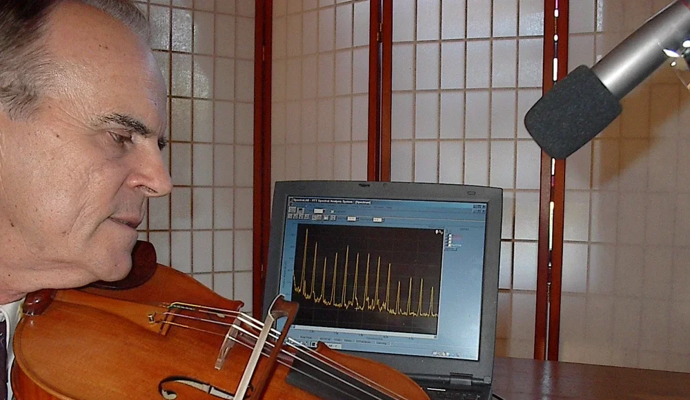Decoding the Sound of Stradivari: The Secrets Behind Cremonese Violins Revealed – Research & Innovation Decoding the Sound of Stradivari: The Secrets Behind Cremonese Violins Revealed – Research & Innovation