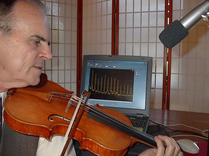 Decoding the Sound of Stradivari: The Secrets Behind Cremonese Violins Revealed Decoding the Sound of Stradivari: The Secrets Behind Cremonese Violins Revealed – Research & Innovation